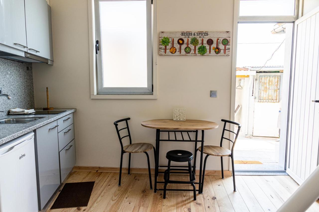Appartamento House On A Rustic Island At Campanha Trainstation OOporto Esterno foto