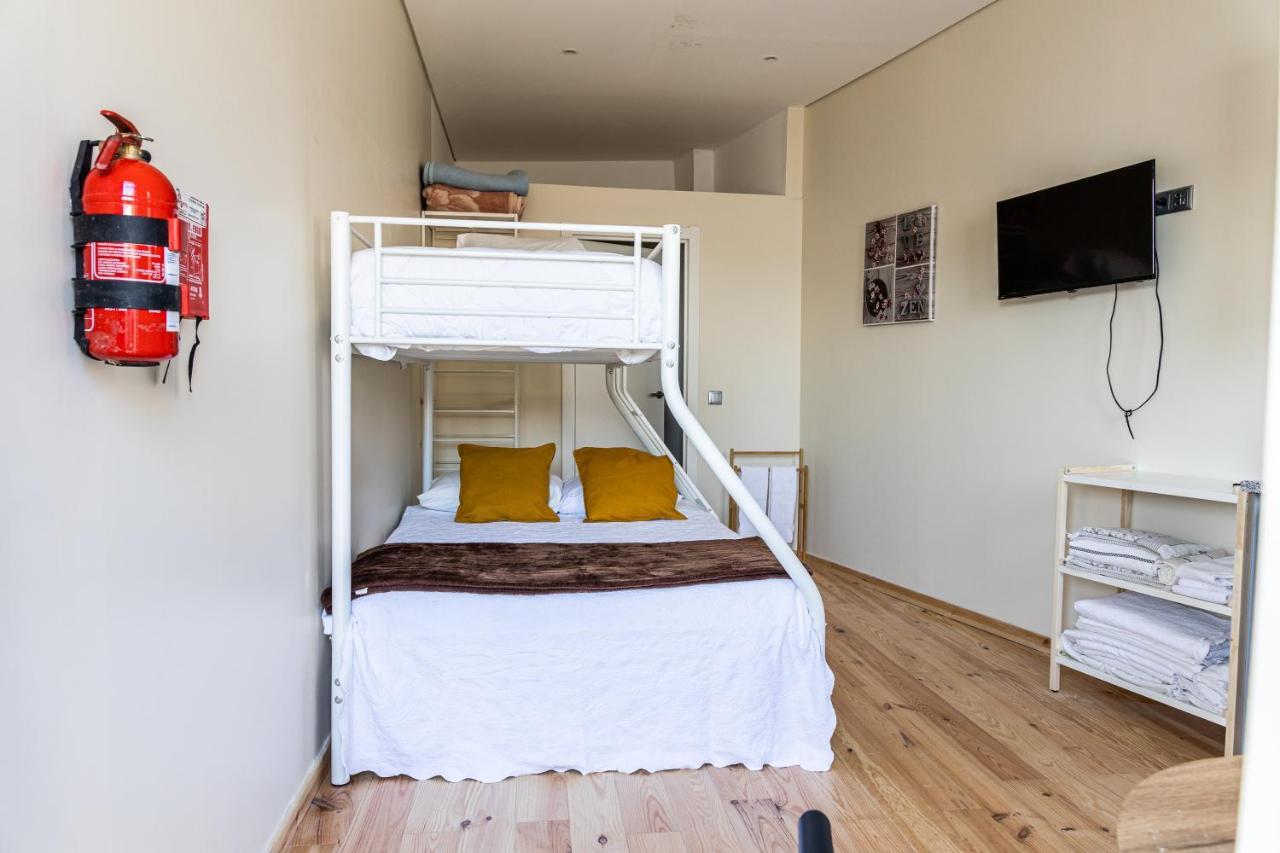 Appartamento House On A Rustic Island At Campanha Trainstation OOporto Esterno foto